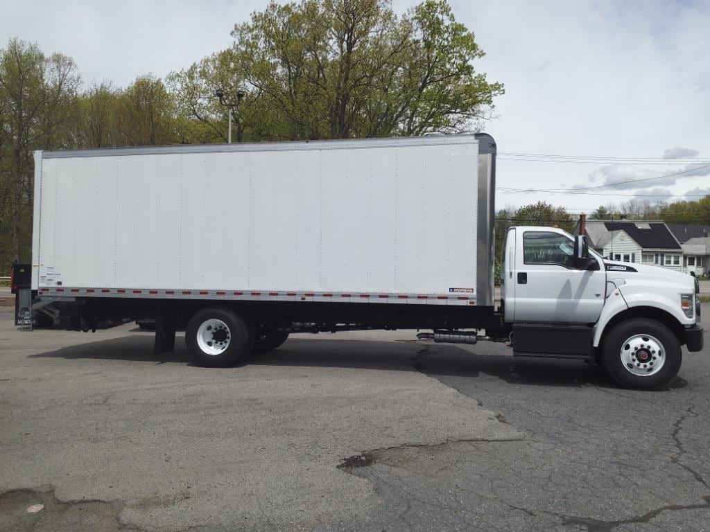 new 2025 Ford F650 Super Duty car