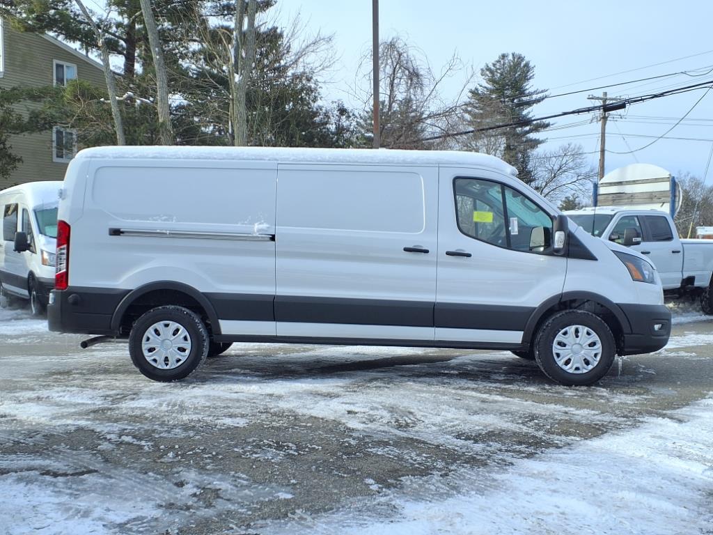 new 2024 Ford Transit T-250 car