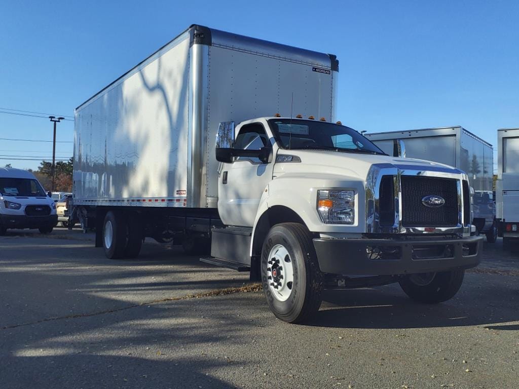 new 2025 Ford F650 Super Duty car