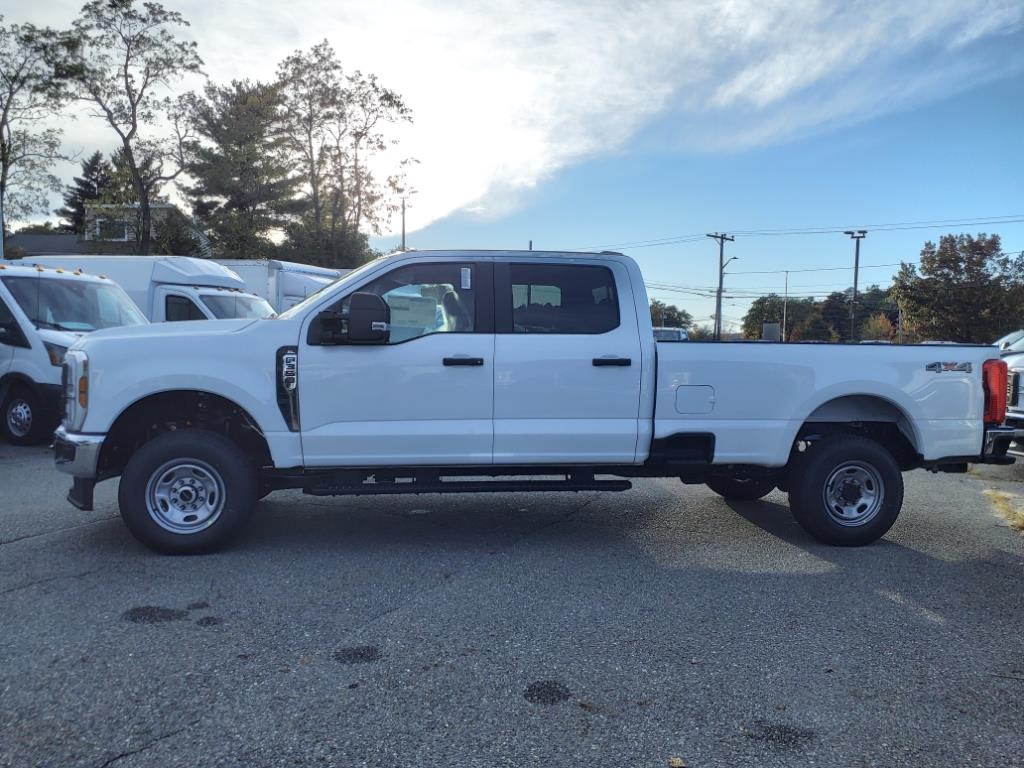 new 2024 Ford F-350 Super Duty car