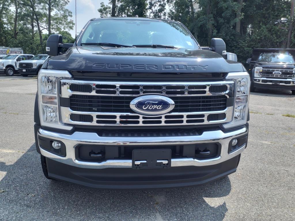 new 2024 Ford F-450 Super Duty car