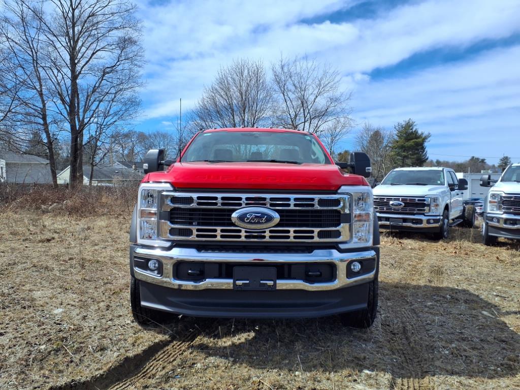 new 2024 Ford F600 Super Duty car
