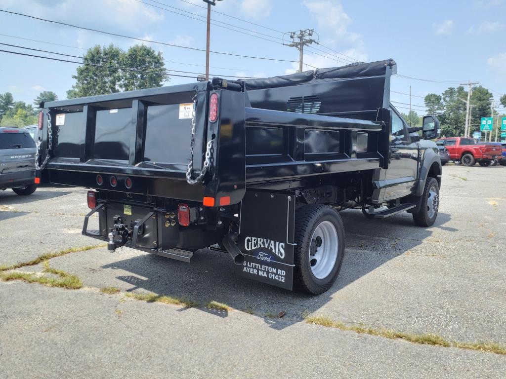 new 2024 Ford F-550 Super Duty car