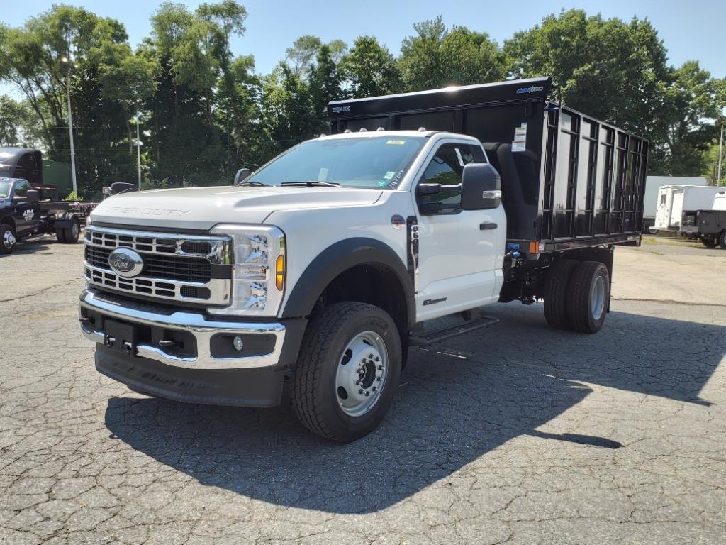 new 2024 Ford F600 Super Duty car