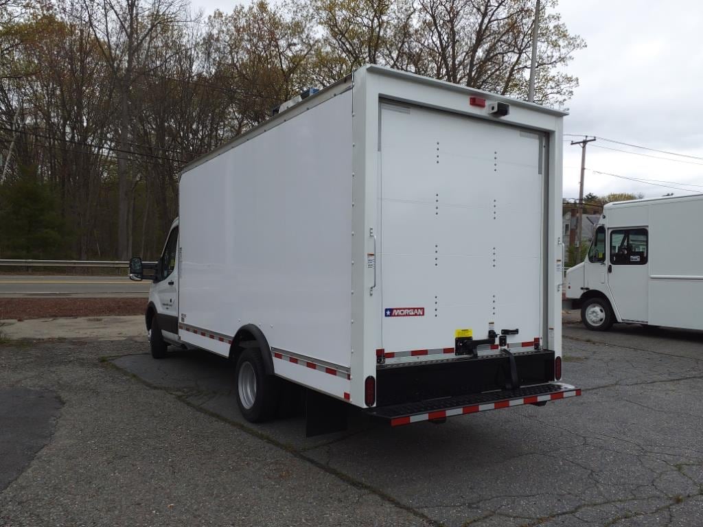 new 2023 Ford Transit T-350 car