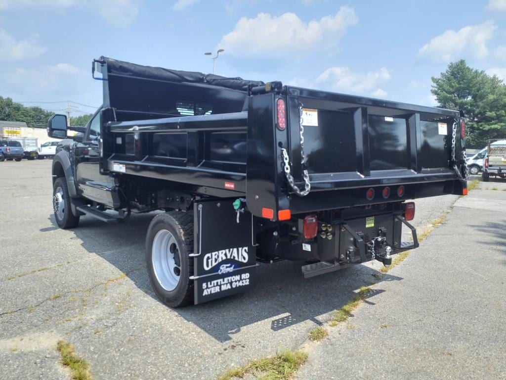 new 2024 Ford F-550 Super Duty car