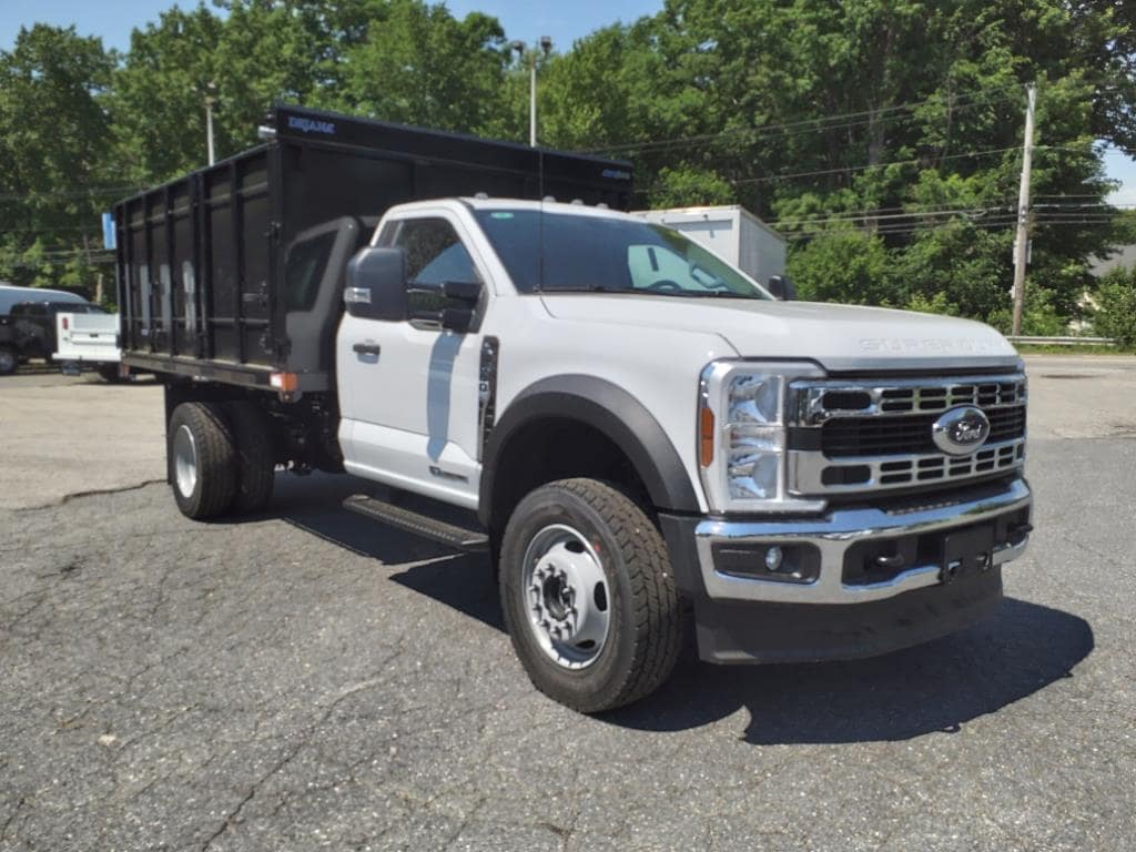 new 2024 Ford F600 Super Duty car