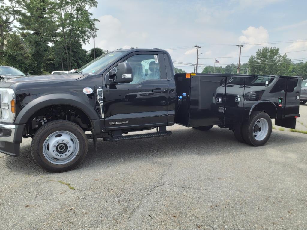 new 2024 Ford F-450 Super Duty car