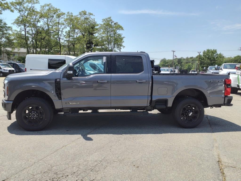 new 2024 Ford F-350 Super Duty car