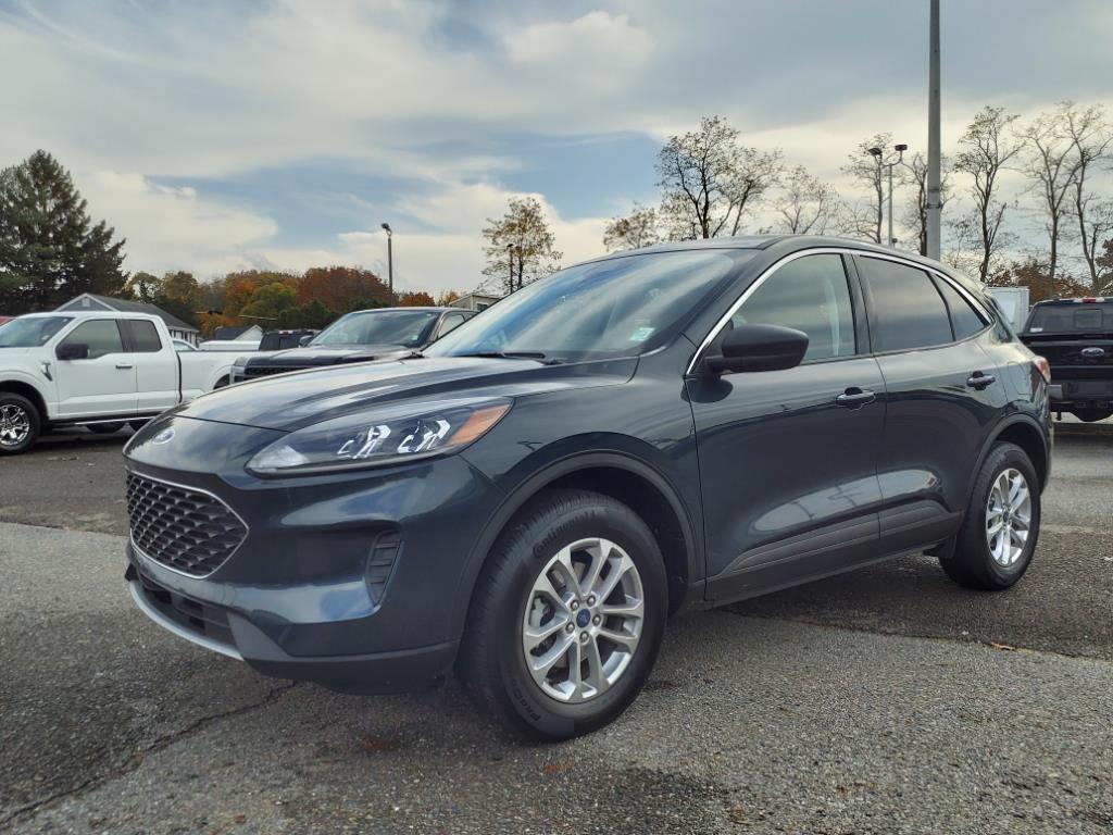 used 2022 Ford Escape car, priced at $23,297