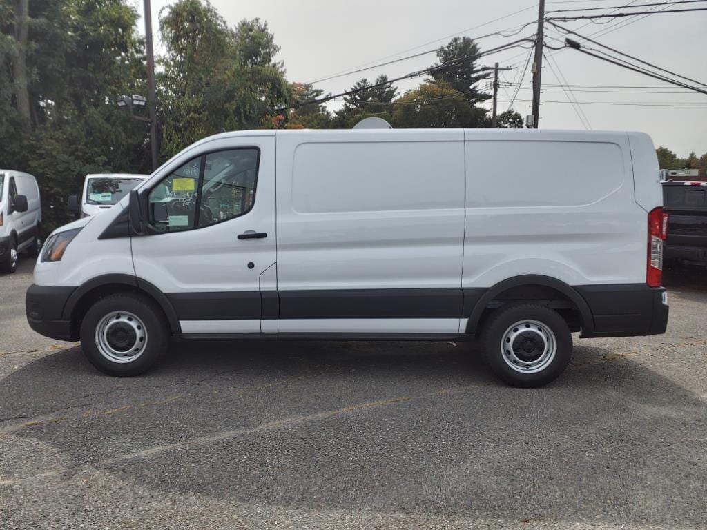 new 2024 Ford Transit T-150 car