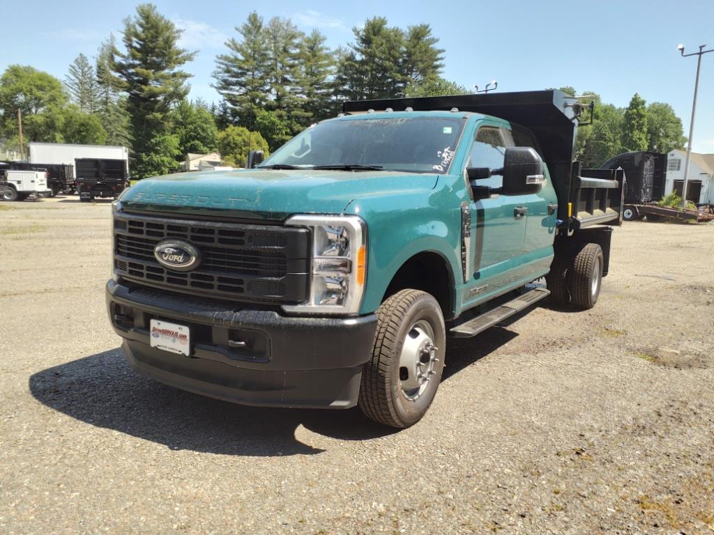 new 2023 Ford F-350 Super Duty car