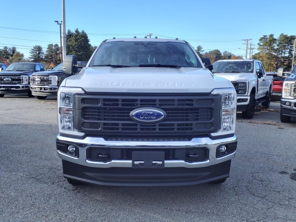 new 2024 Ford F-350 Super Duty car