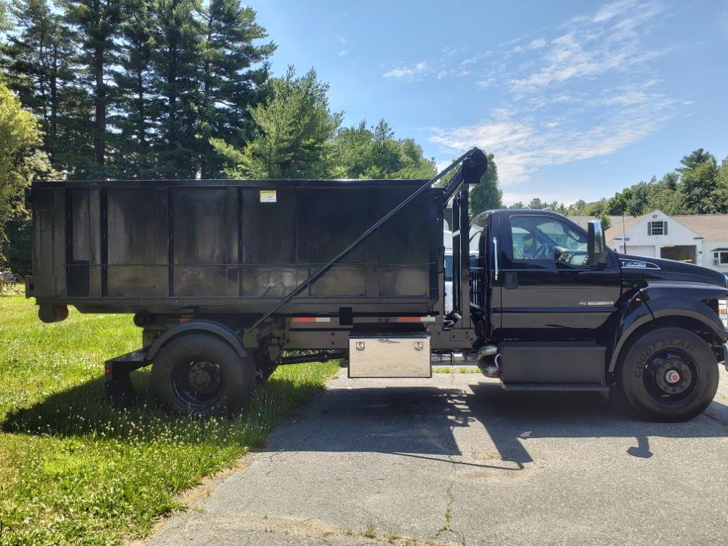 new 2025 Ford F750 Super Duty car