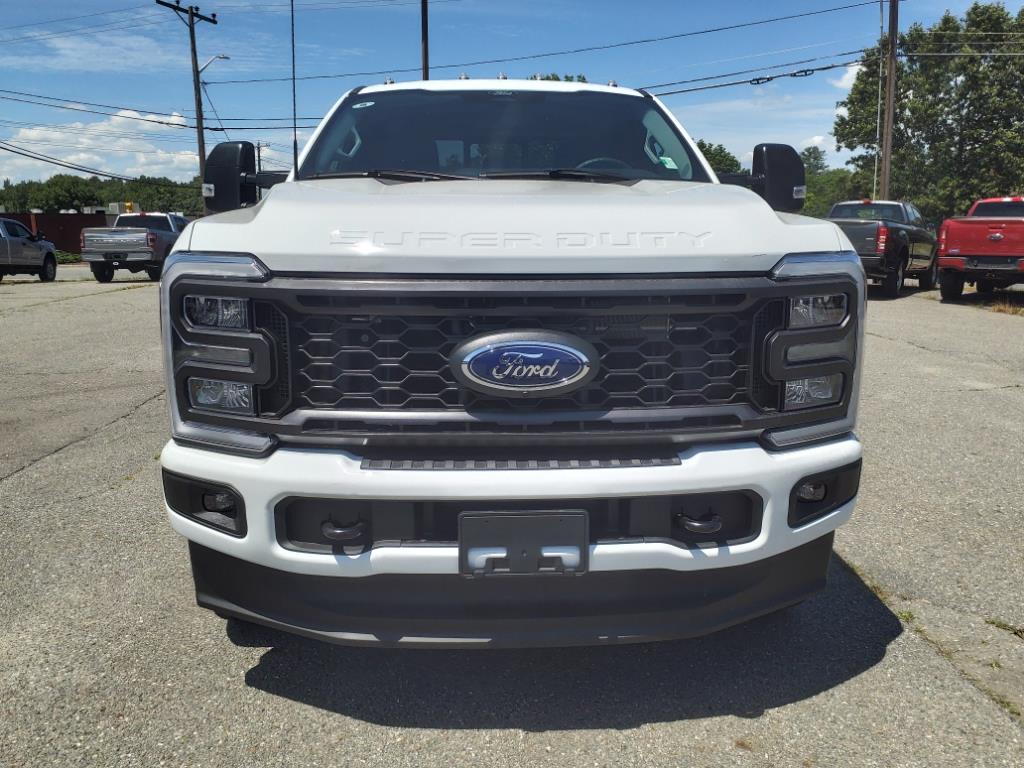 new 2024 Ford F-350 Super Duty car