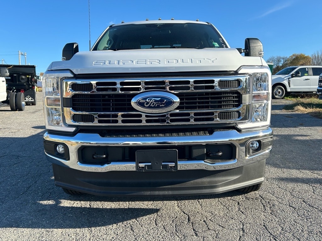 new 2024 Ford F-350 Super Duty car