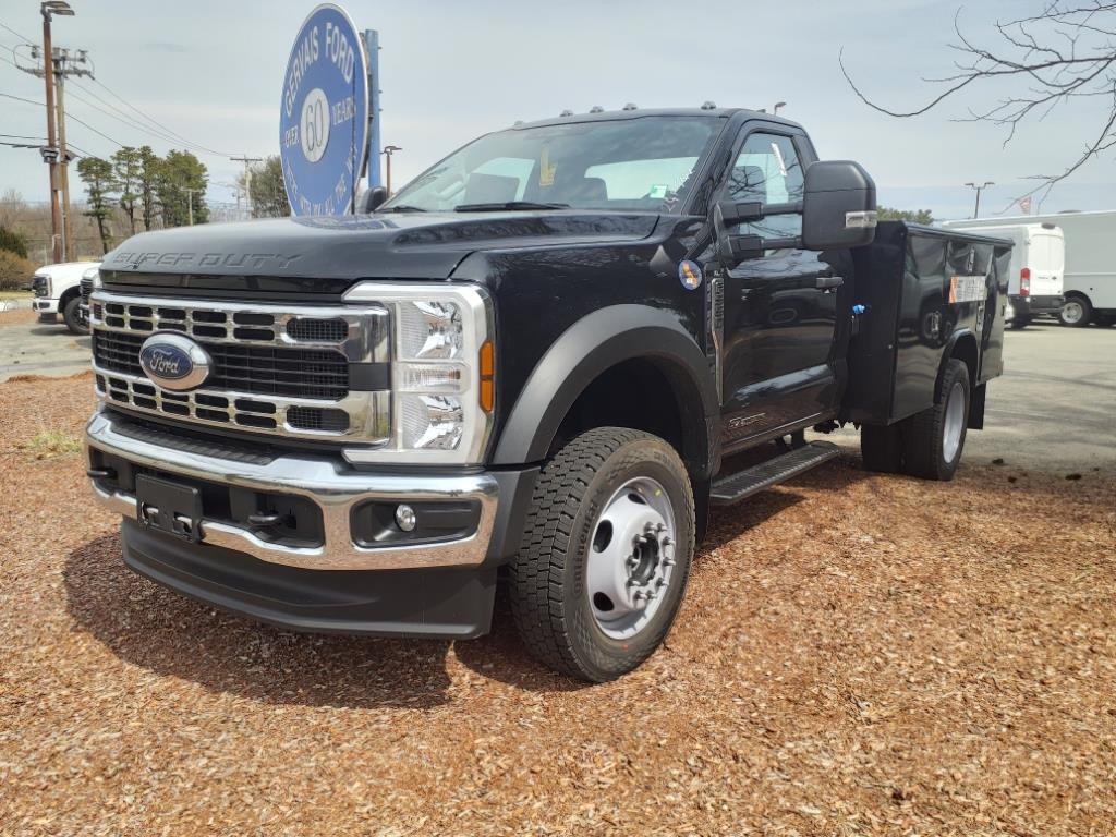 new 2024 Ford F-550 Super Duty car