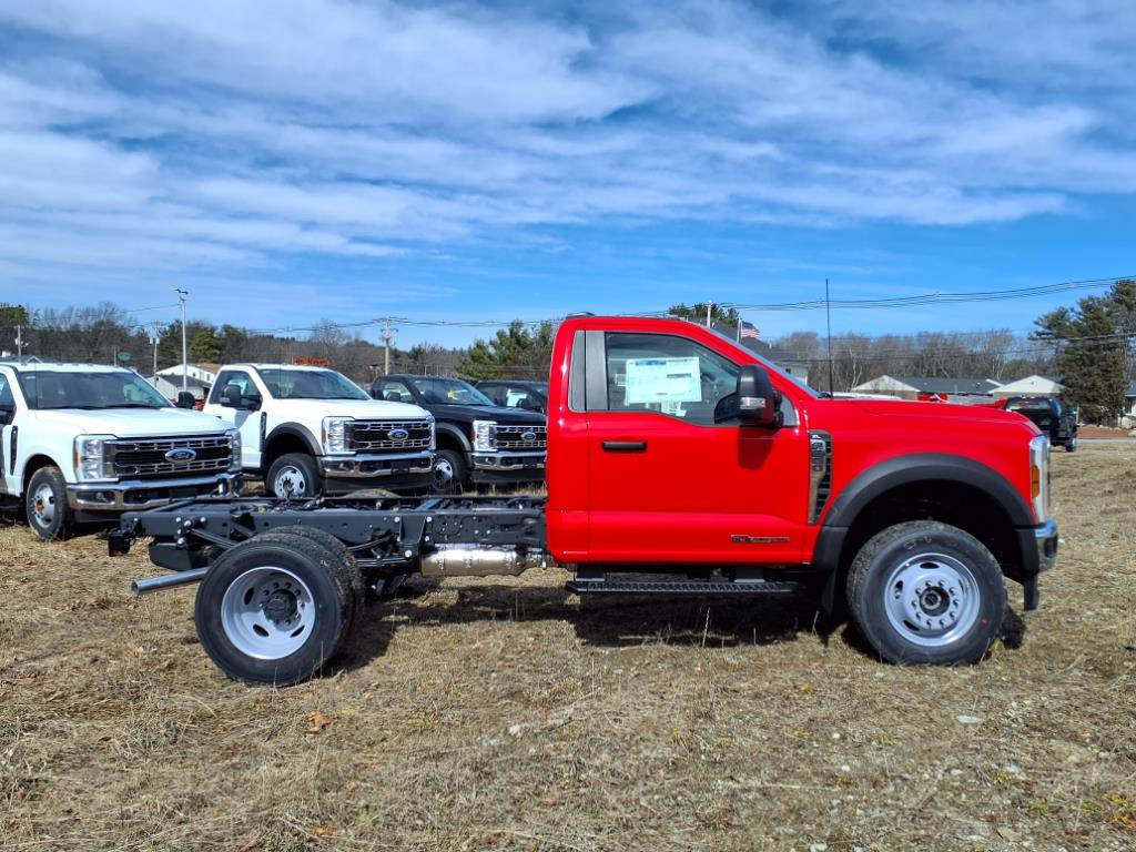 new 2024 Ford F600 Super Duty car