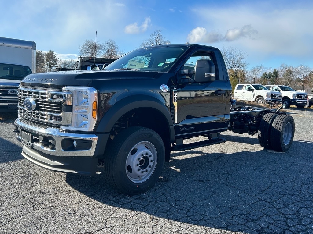 new 2024 Ford F600 Super Duty car