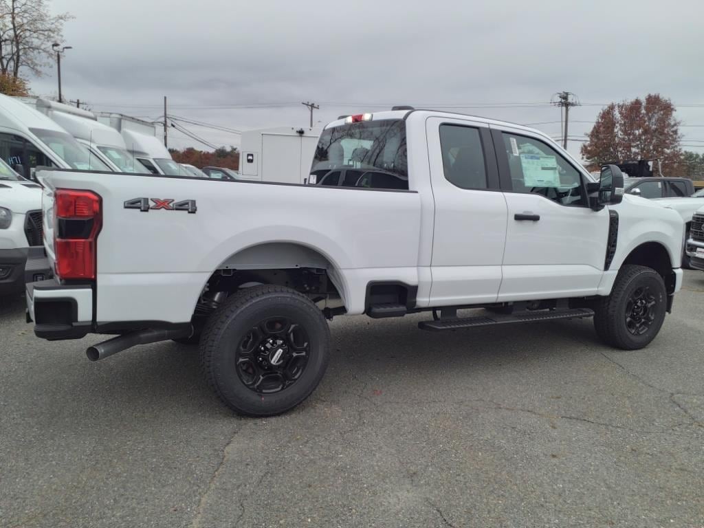 new 2024 Ford F-350 Super Duty car