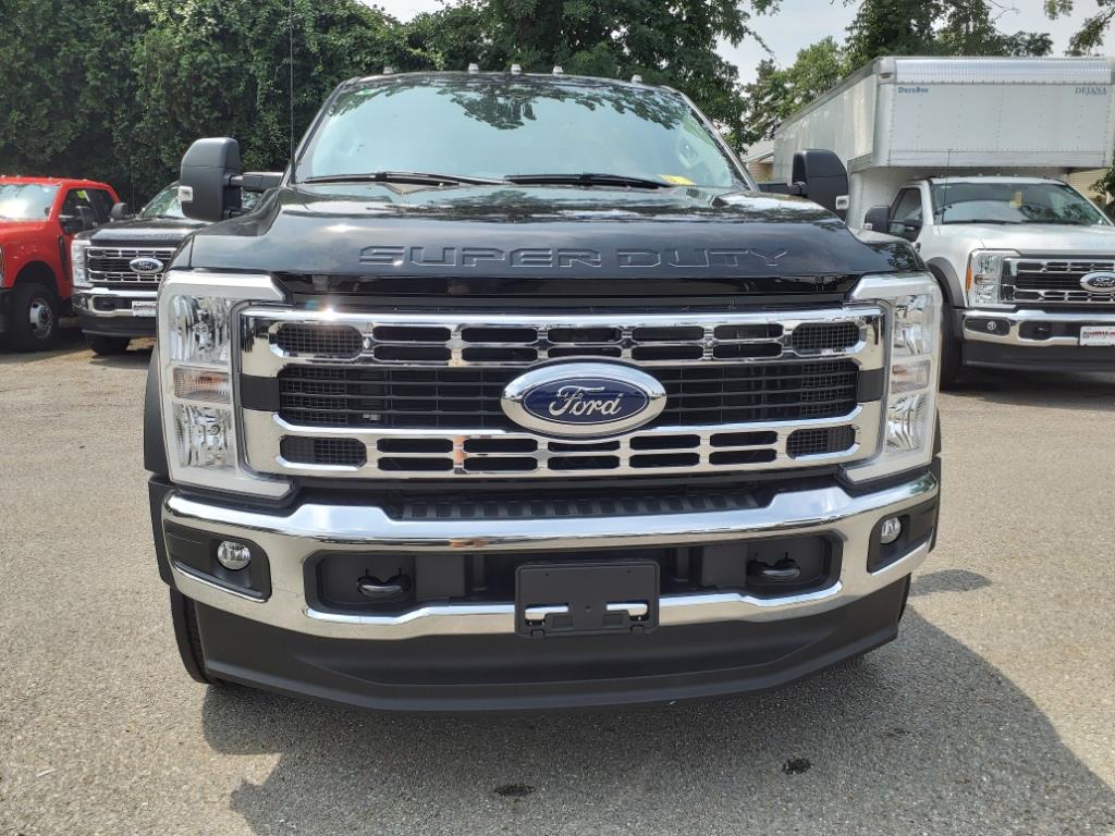 new 2024 Ford F-450 Super Duty car