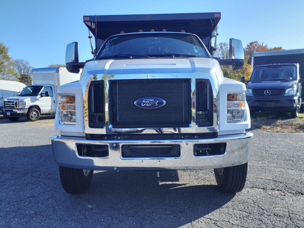 new 2025 Ford F650 Super Duty car