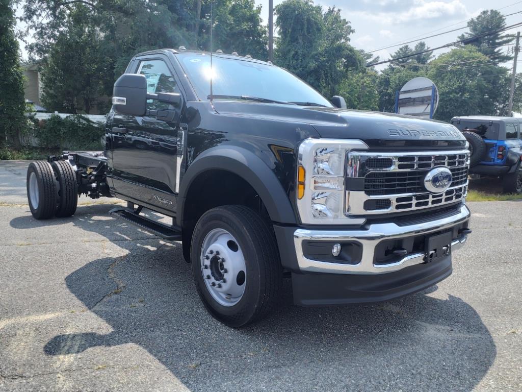 new 2024 Ford F-450 Super Duty car