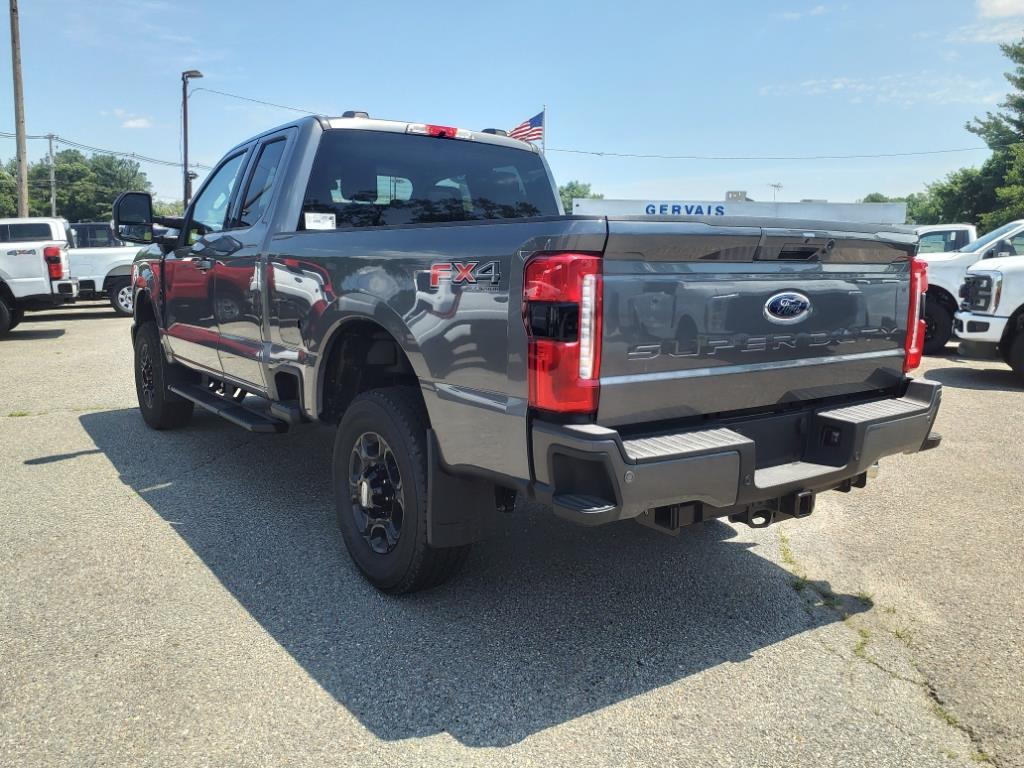 new 2024 Ford F-350 Super Duty car