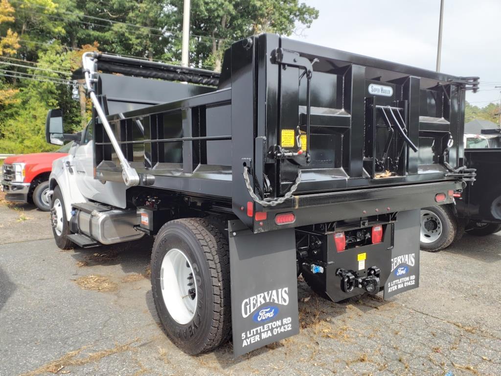 new 2025 Ford F650 Super Duty car