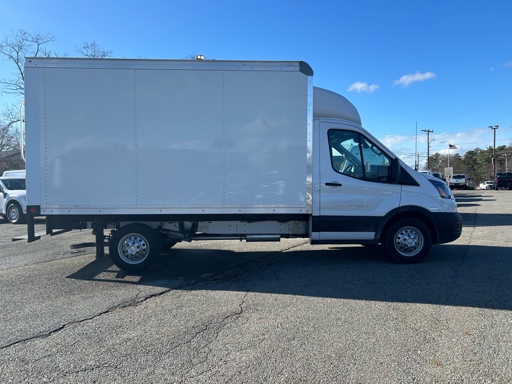 new 2024 Ford Transit T-350 car