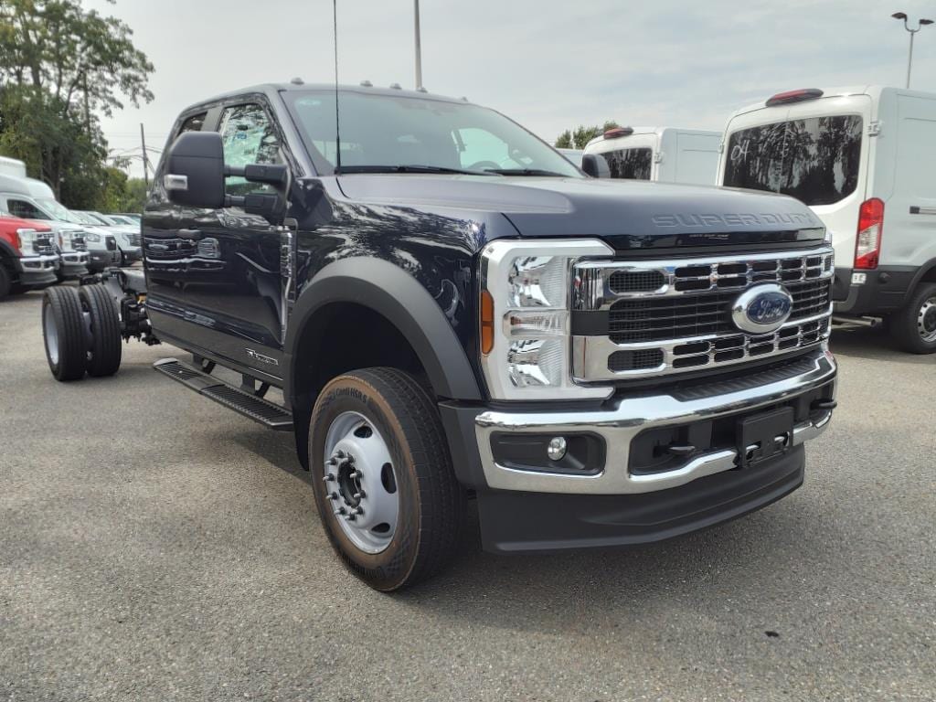 new 2024 Ford F-450 Super Duty car