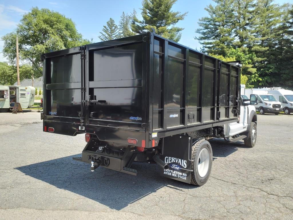 new 2024 Ford F600 Super Duty car