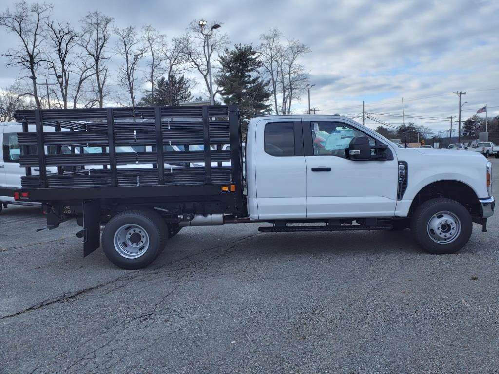 new 2024 Ford F-350 Super Duty car