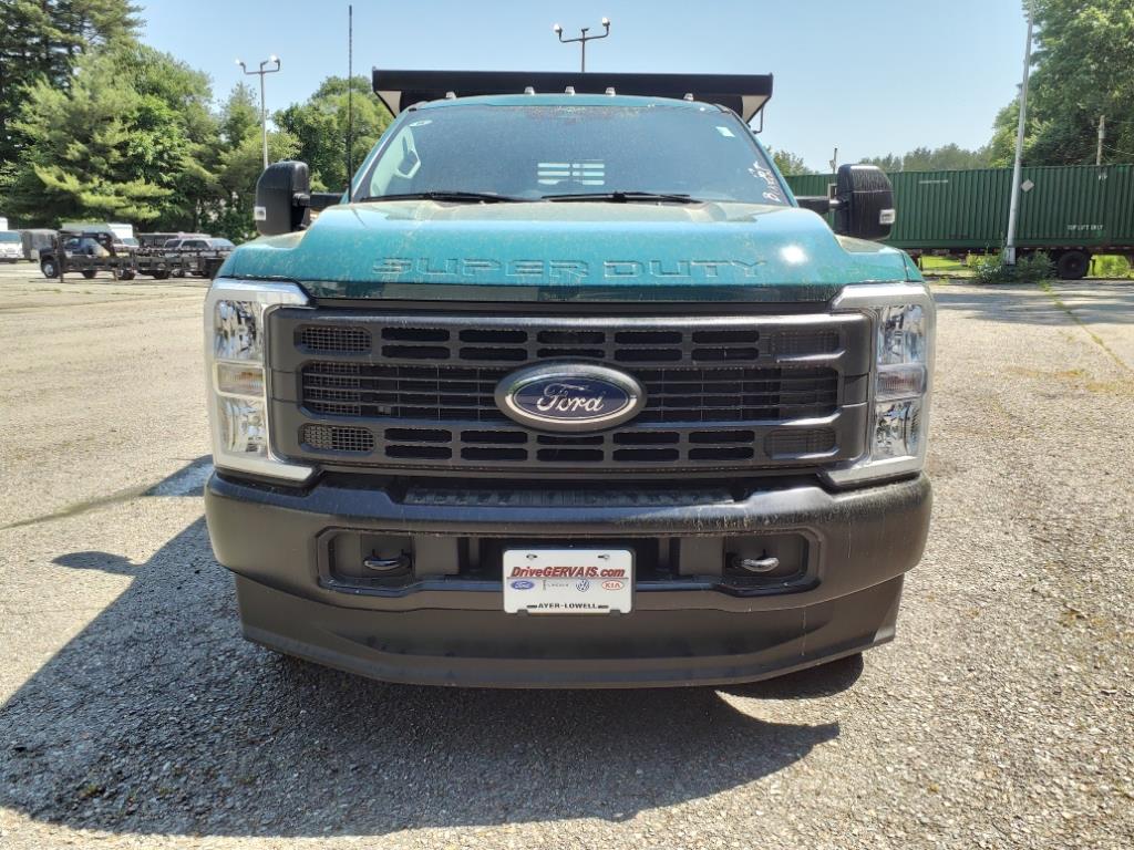 new 2023 Ford F-350 Super Duty car