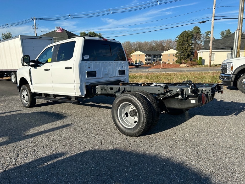 new 2024 Ford F-350 Super Duty car