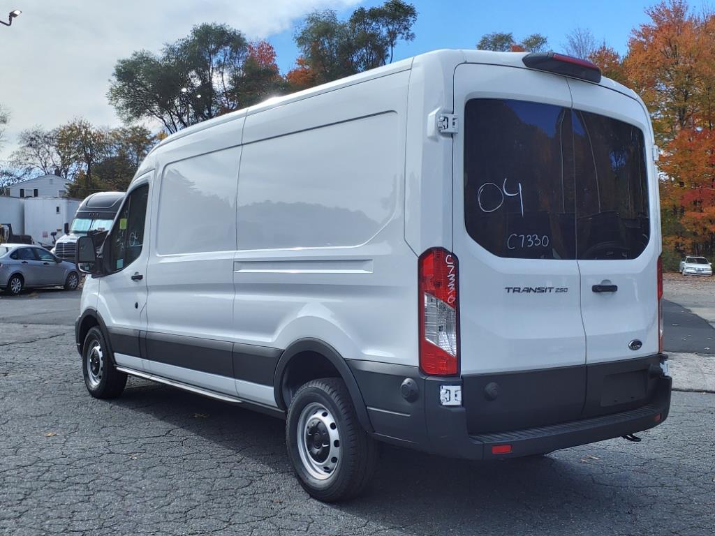 new 2024 Ford Transit T-250 car