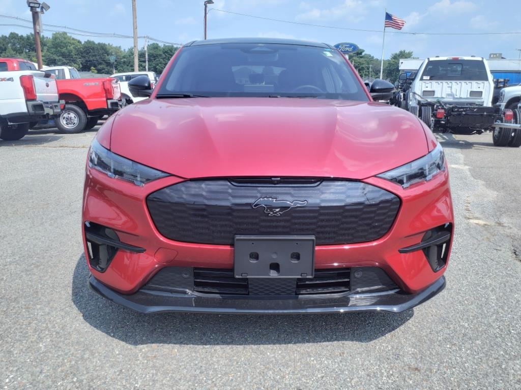 new 2024 Ford Mustang Mach-E car