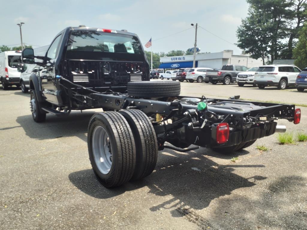 new 2024 Ford F-450 Super Duty car