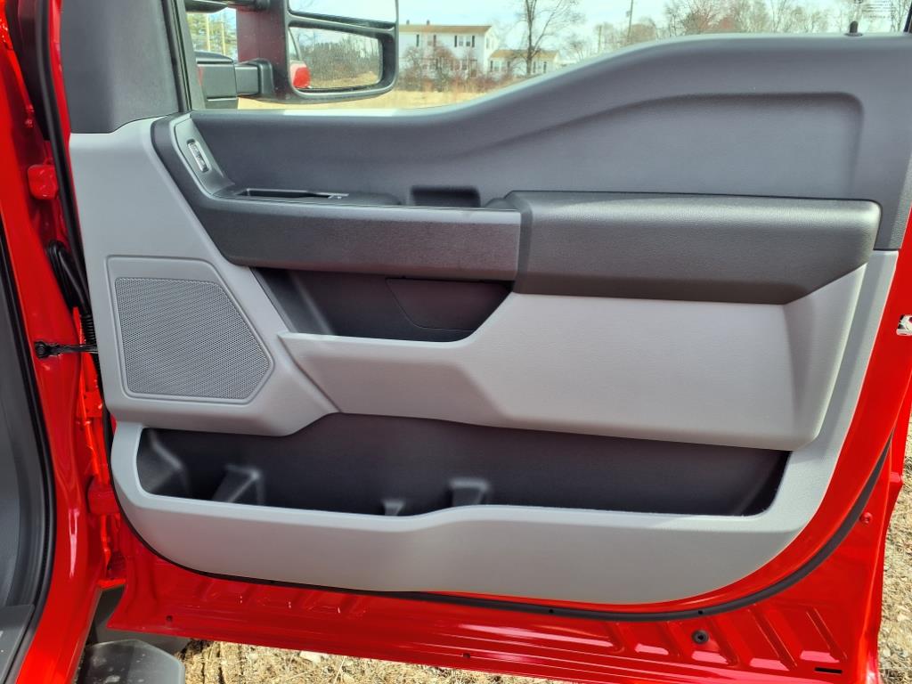 new 2024 Ford F600 Super Duty car