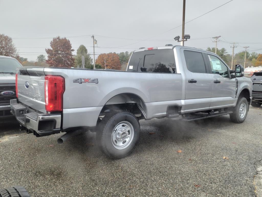 new 2024 Ford F-350 Super Duty car