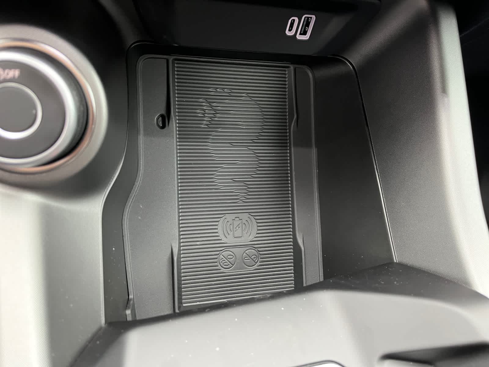 new 2025 Alfa Romeo Tonale Hybrid car, priced at $53,625