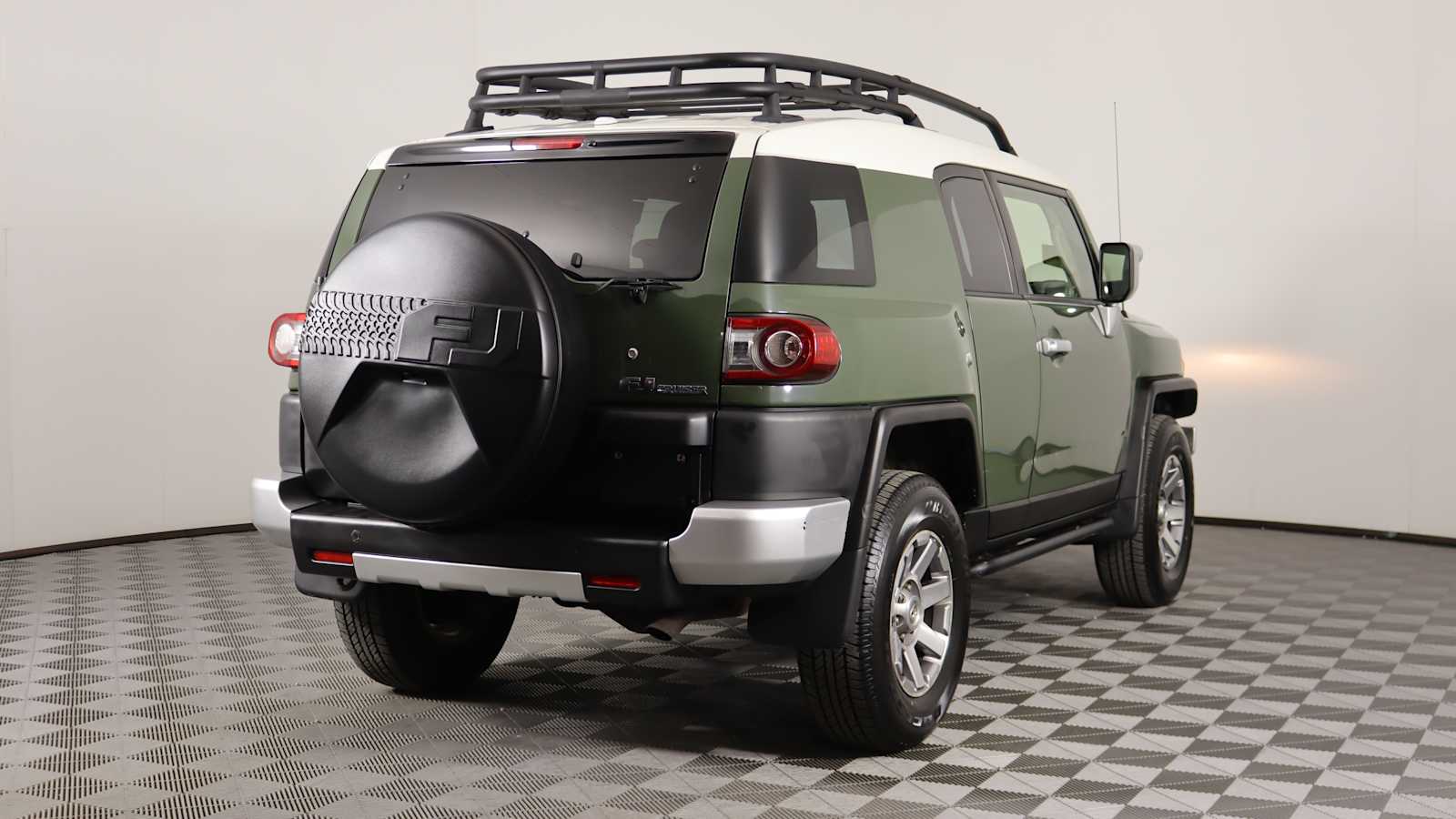 used 2014 Toyota FJ Cruiser car, priced at $28,698