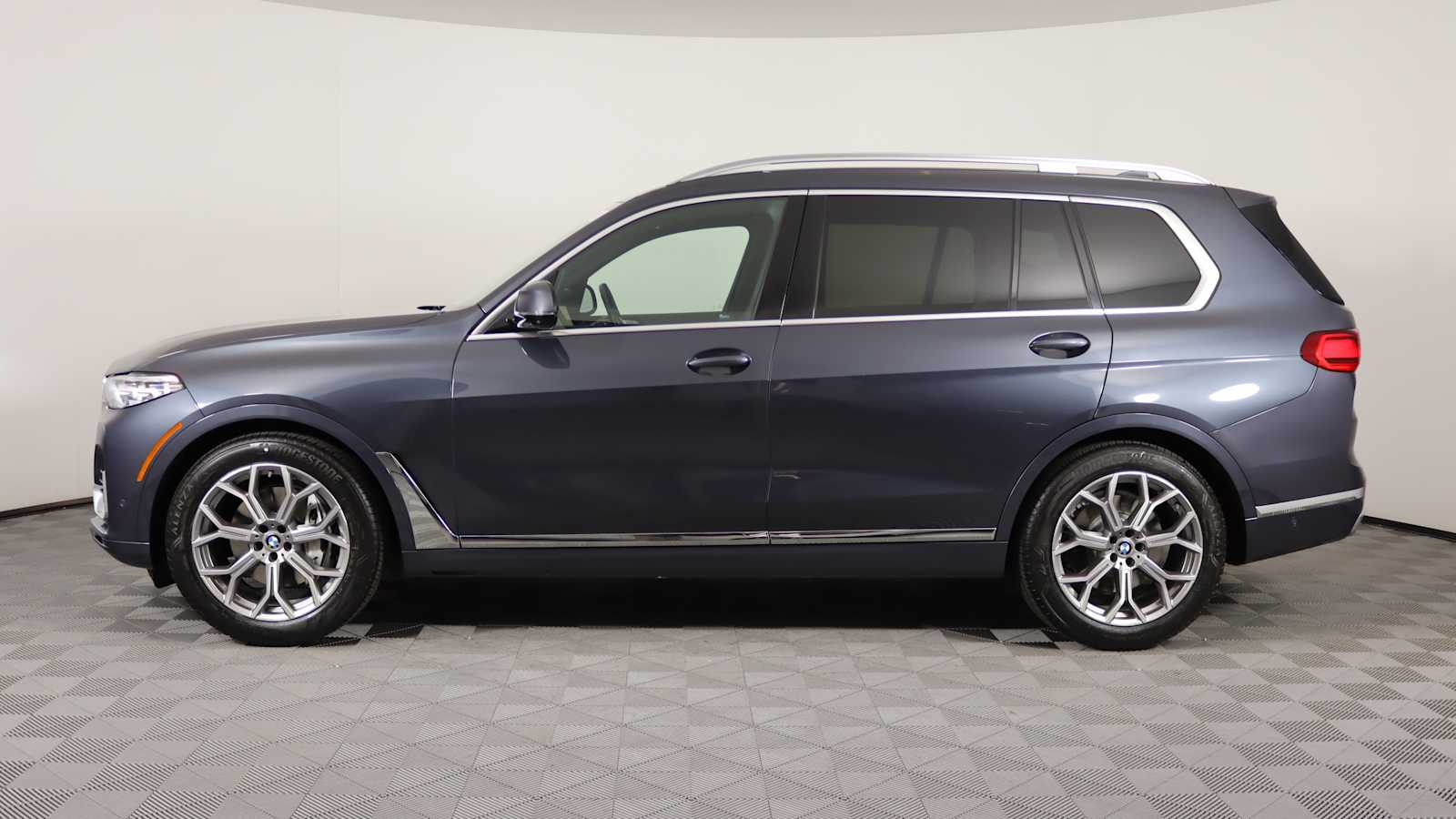 used 2022 BMW X7 car, priced at $55,998