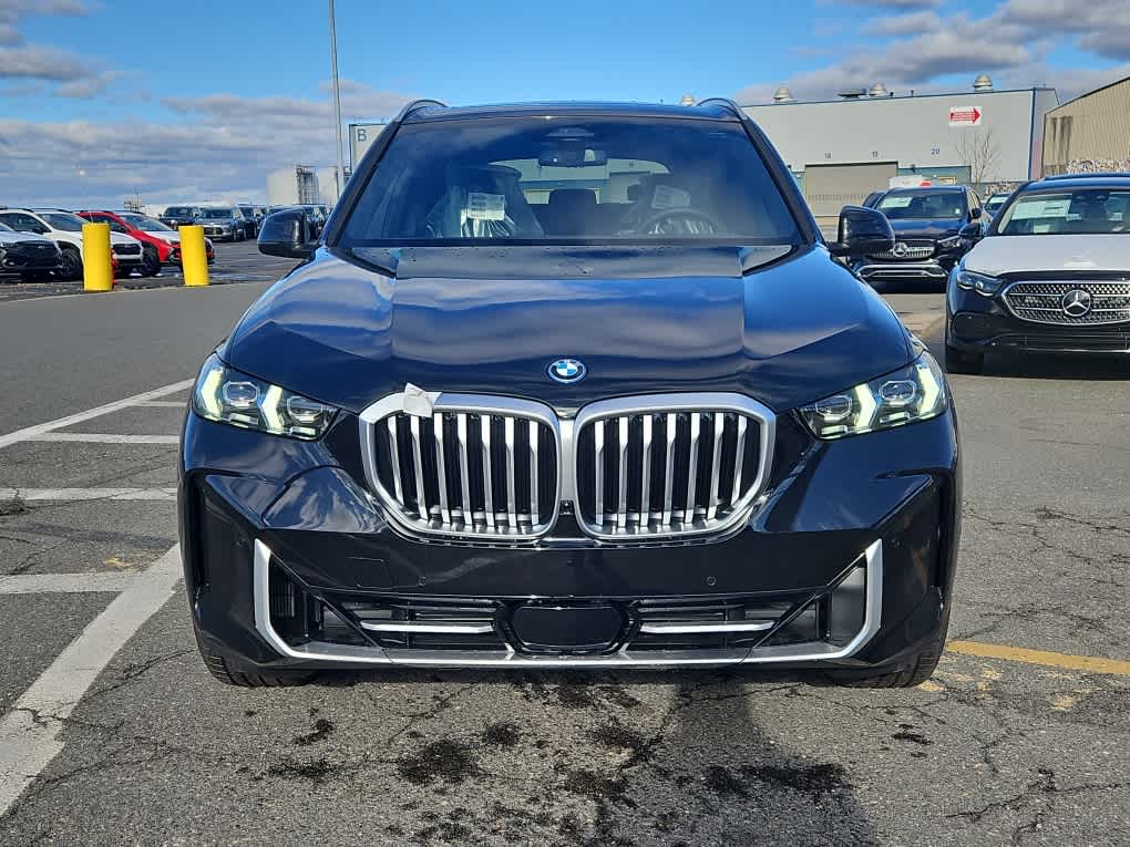 new 2025 BMW X5 PHEV car, priced at $75,275