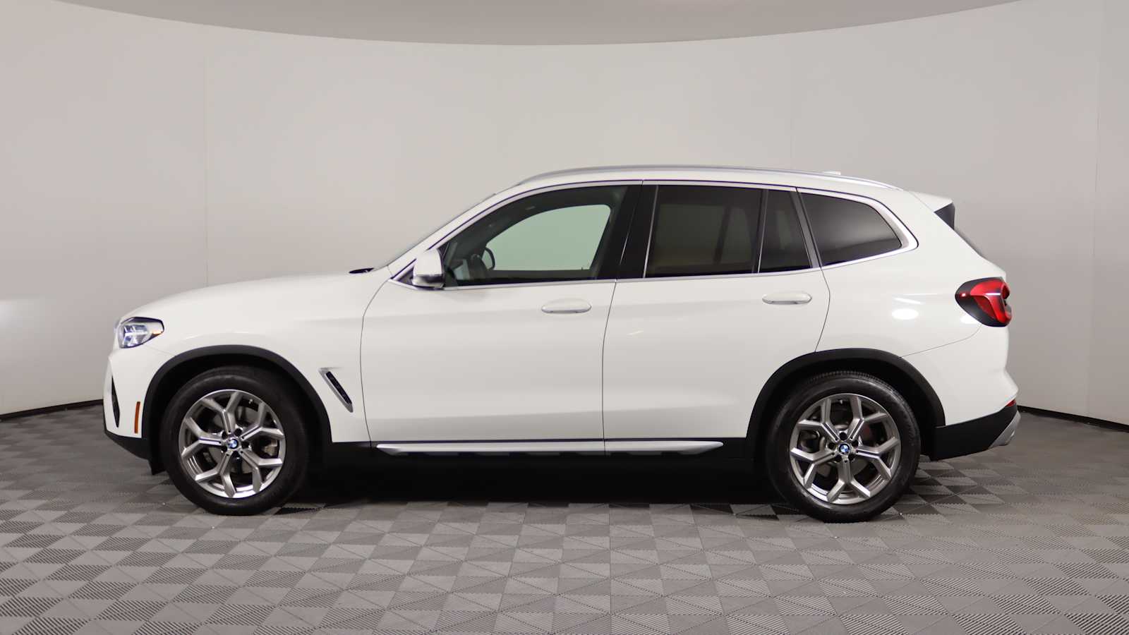 used 2022 BMW X3 car, priced at $35,898