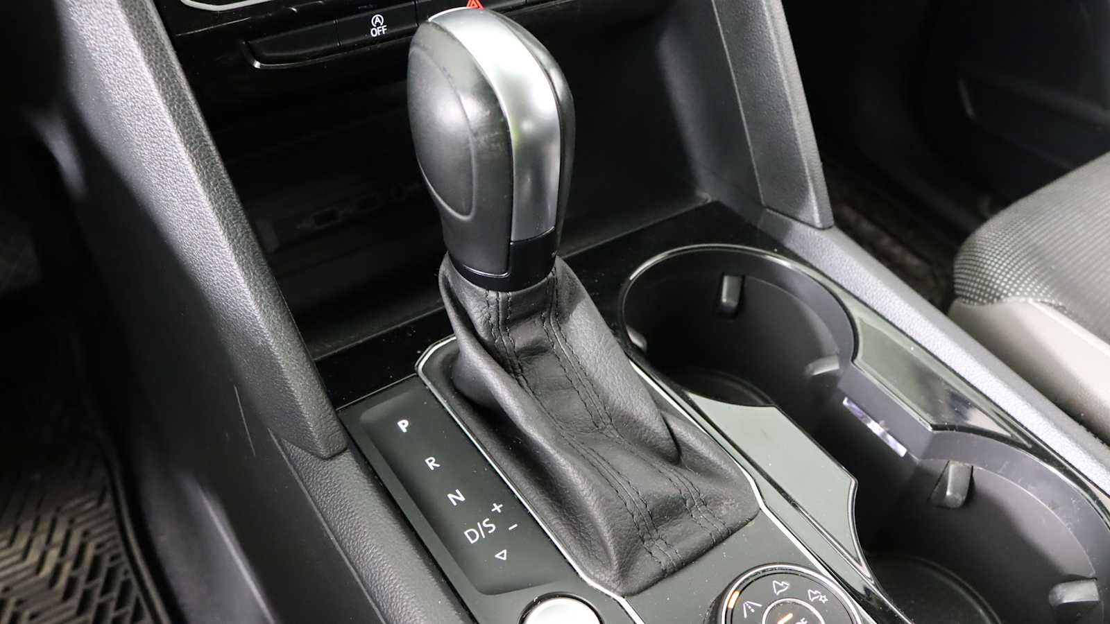 used 2021 Volkswagen Atlas car, priced at $26,698