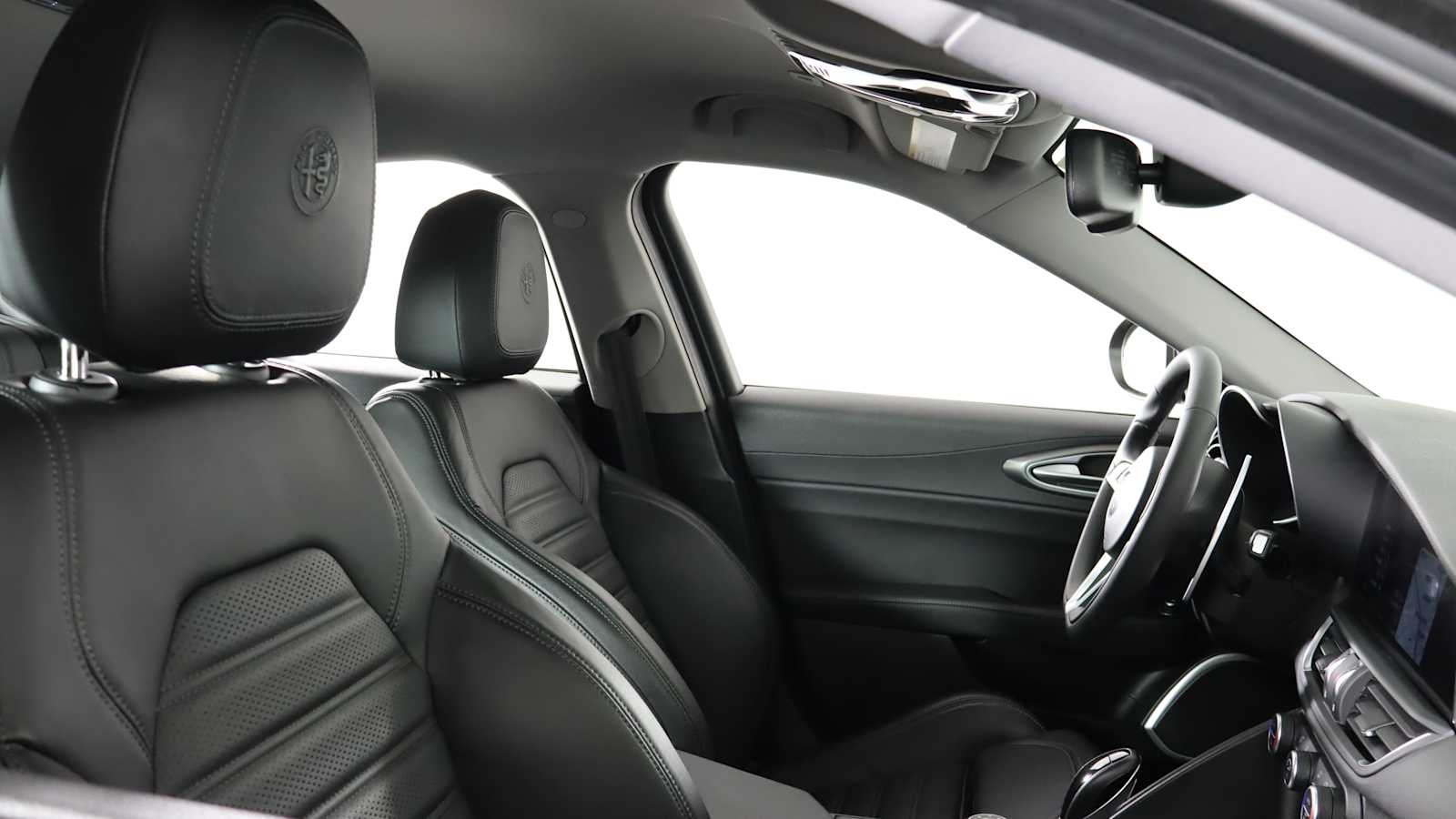 used 2019 Alfa Romeo Giulia car, priced at $23,698