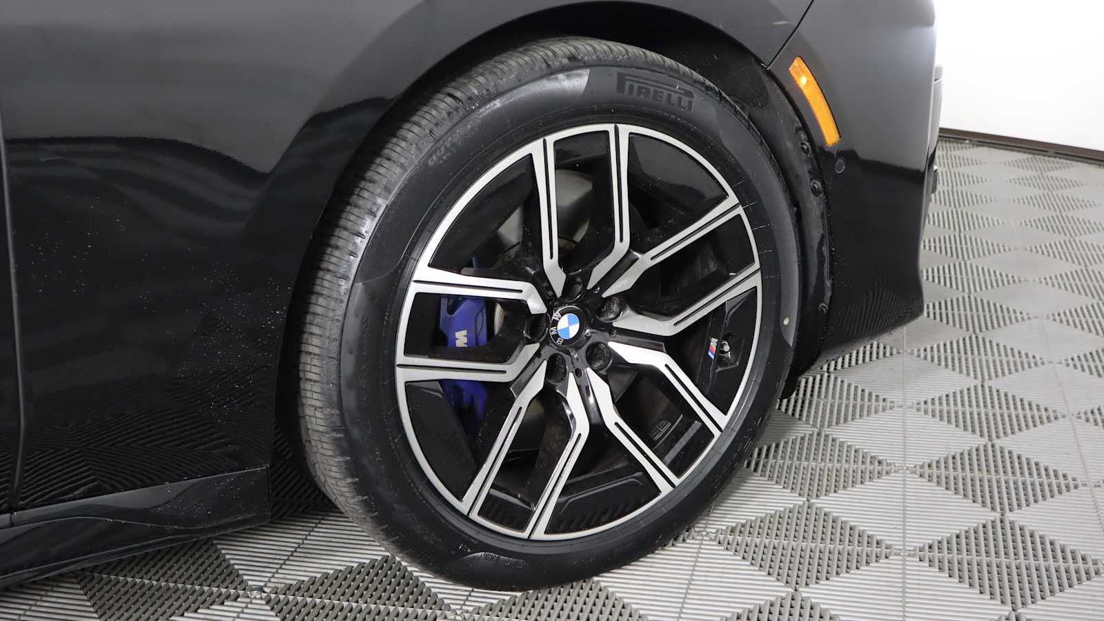 used 2023 BMW 760i car, priced at $77,698