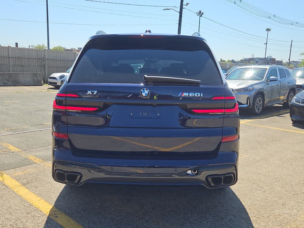new 2026 BMW X7 car, priced at $122,655