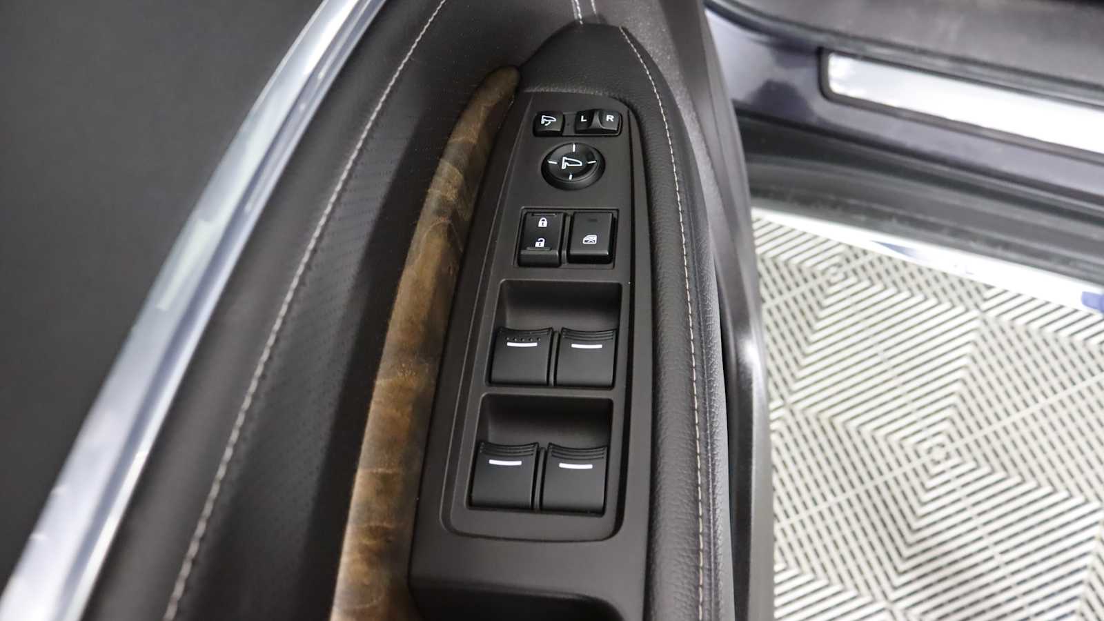 used 2020 Acura MDX car, priced at $24,798